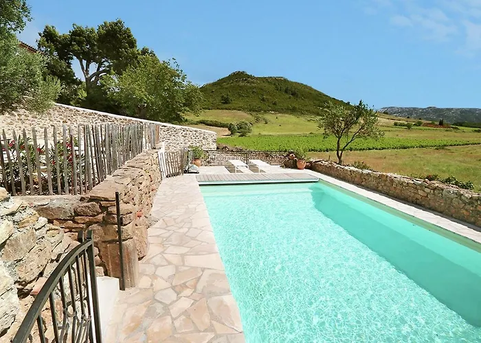Classy Apartment In Villes Que Des Corbi Res With Swimming Pool