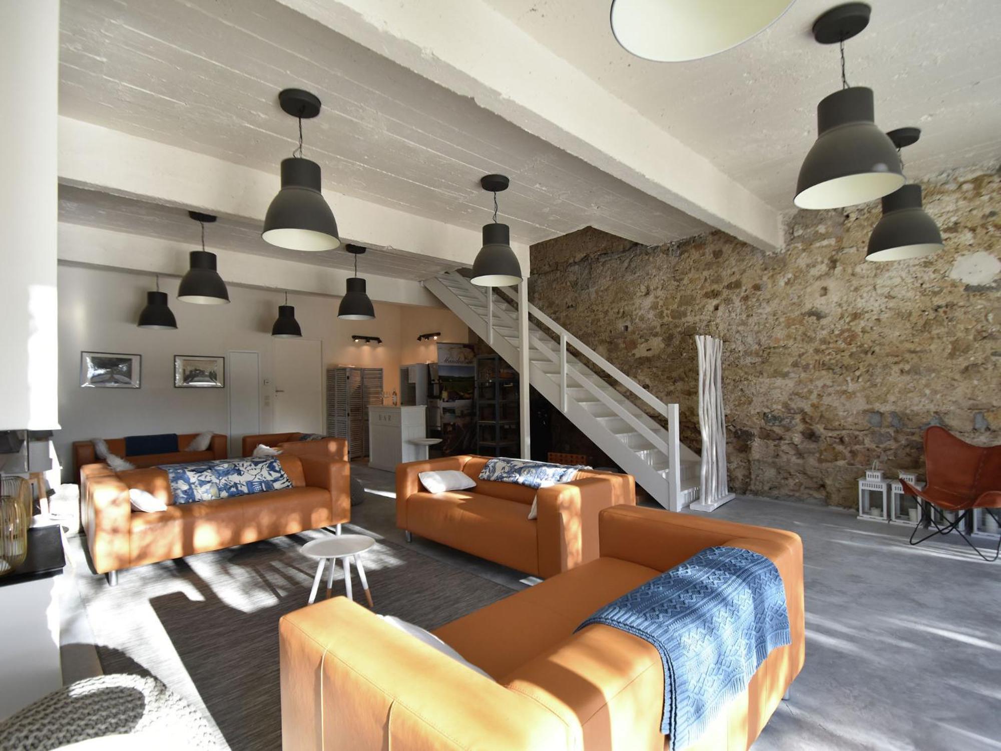 Classy In Que Des Corbi Res With Swimming Pool