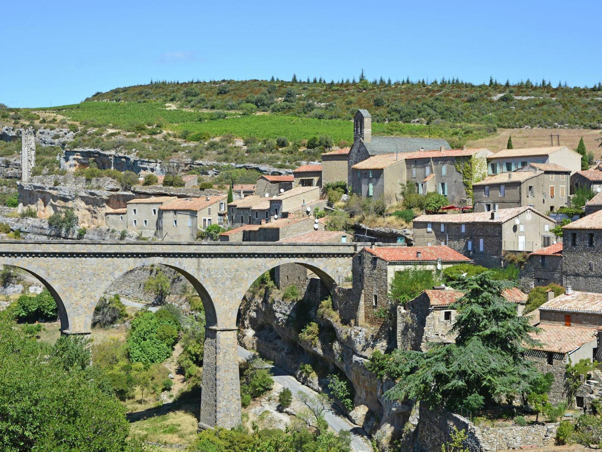 Classy In Que Des Corbi Res With Swimming Pool Apartment *