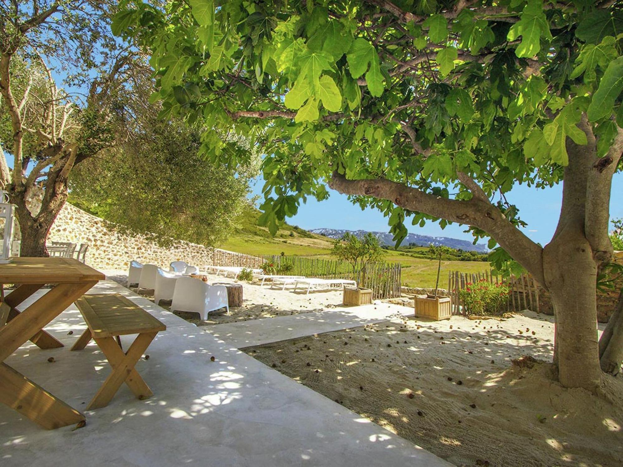 Classy In Que Des Corbi Res With Swimming Pool Apartment