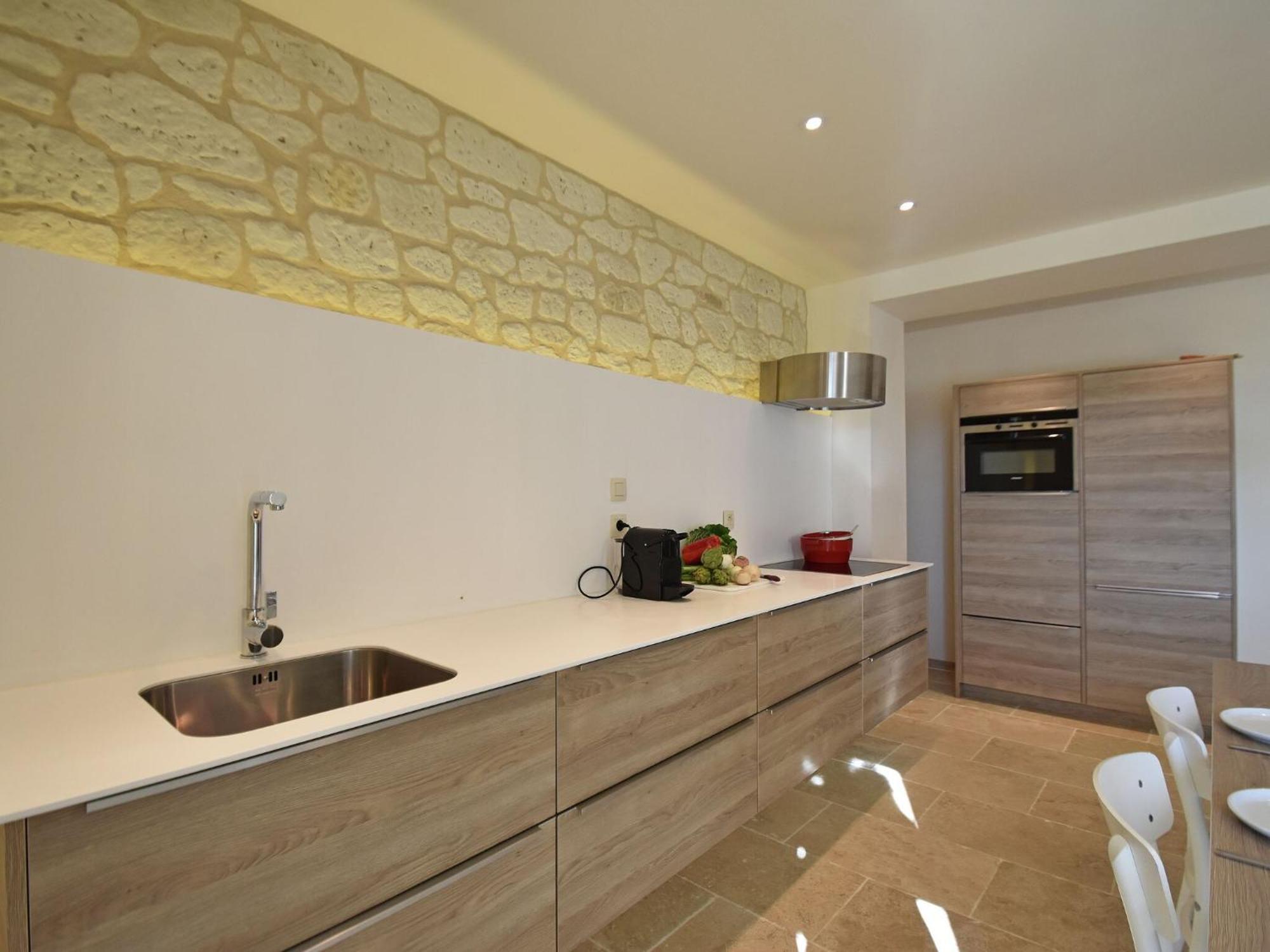 Apartment Classy In Que Des Corbi Res With Swimming Pool *