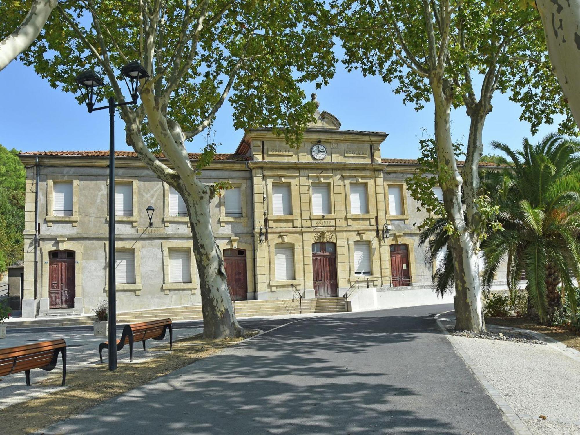 Classy In Que Des Corbi Res With Swimming Pool Apartment Villeseque-des-Corbieres