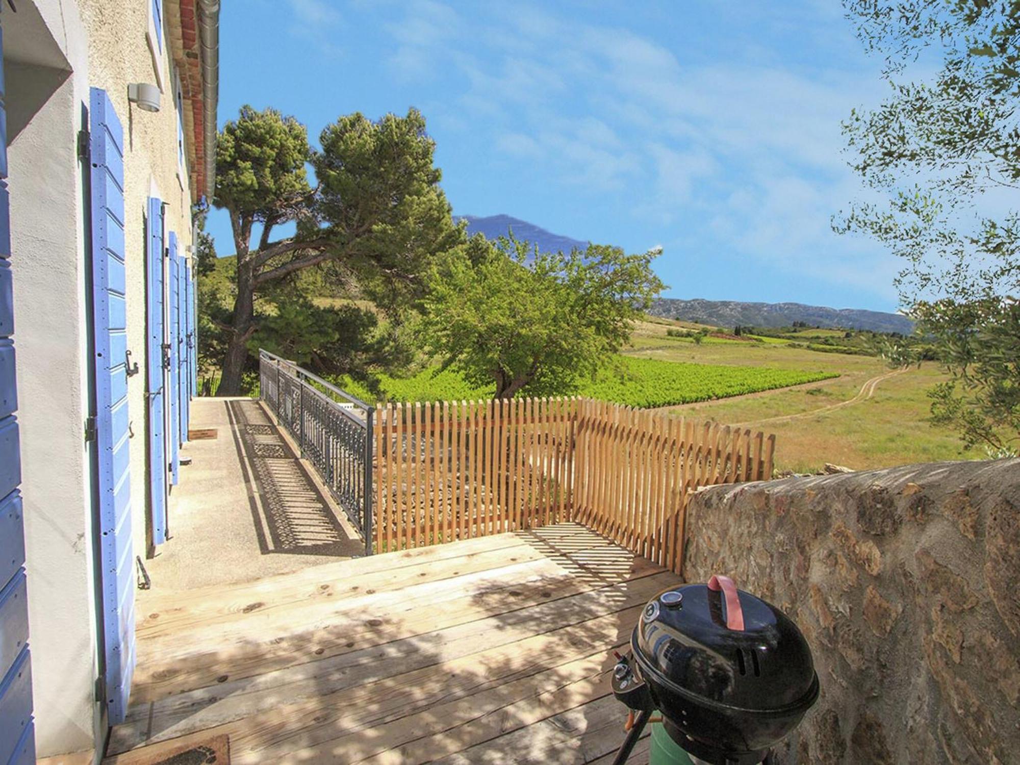 Apartment Classy In Que Des Corbi Res With Swimming Pool